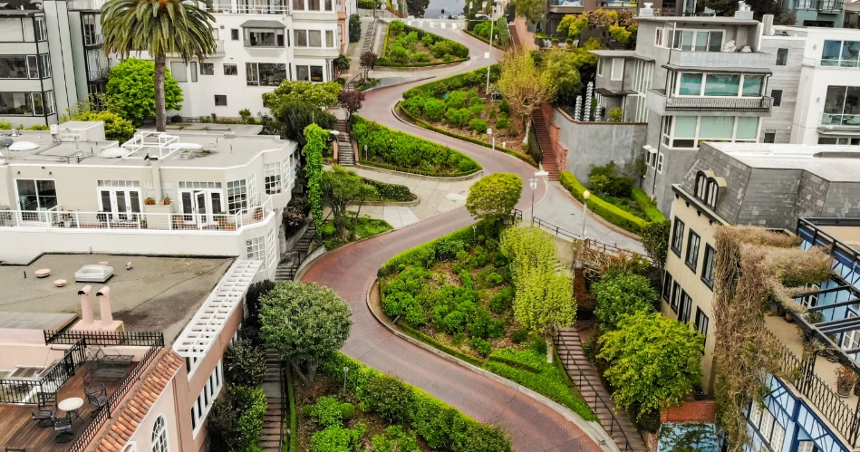 Ultimate San Francisco Travel Guide: Top Attractions, Iconic Landmarks & Hidden Gems